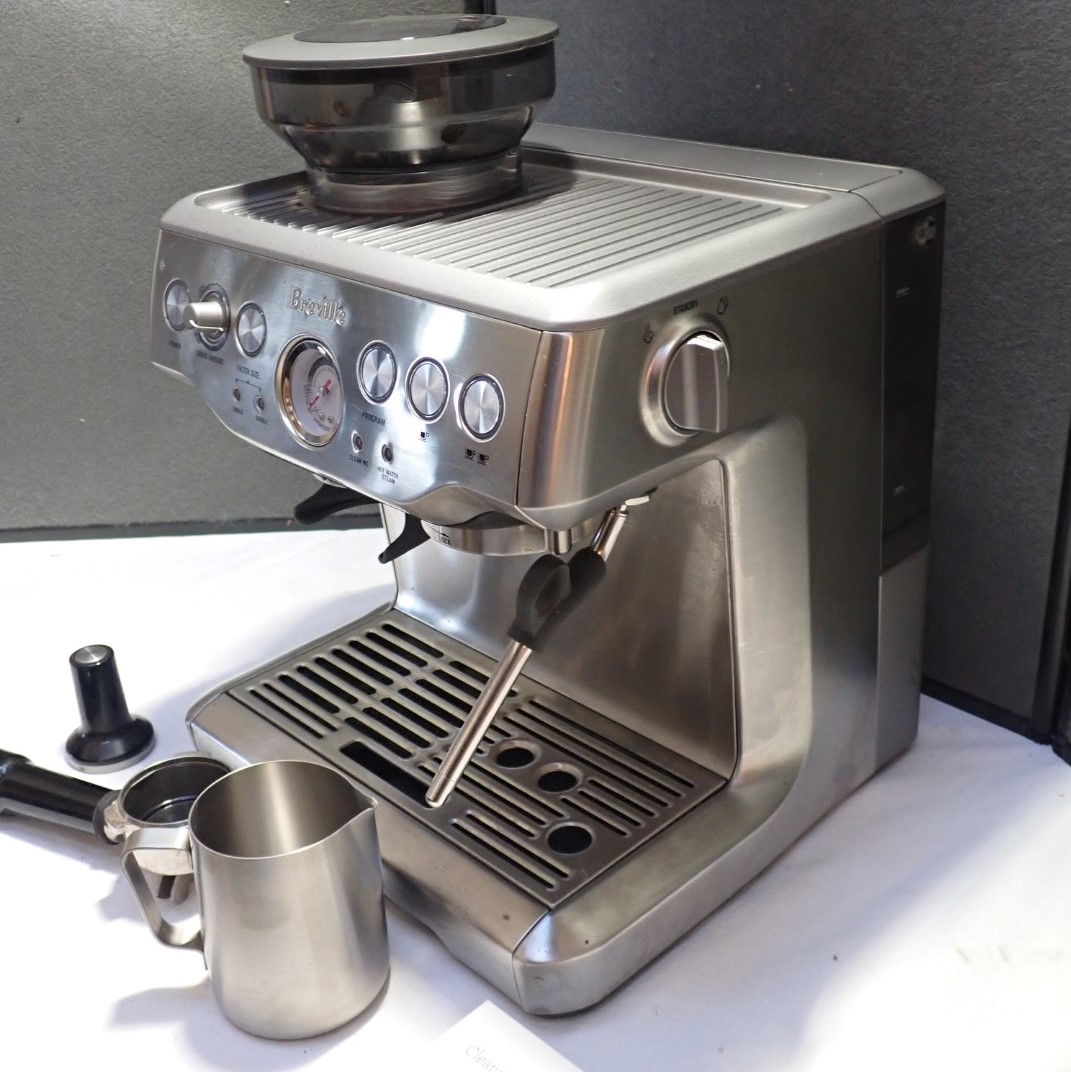 Espresso machine sold by online auction at Rapid-Sell