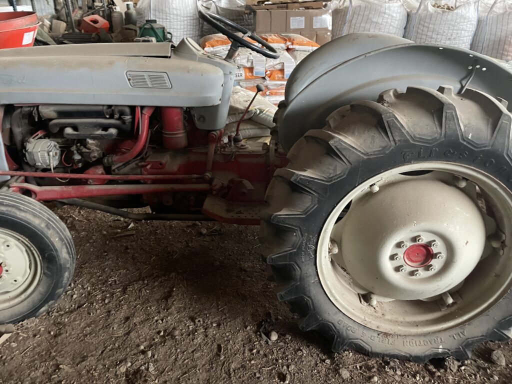 Auctions Ontario | Auctions Ontario | Online Auctions Ontario | Estate of Fred Hoehn - Mt. Forest