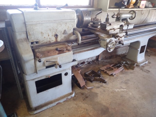 Auctions Ontario | Auctions Ontario | Online Auctions Ontario | Lieselotte Schmidt Moving Auction - NOTL