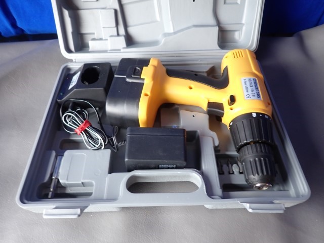 Auctions Ontario | Auctions Ontario | Online Auctions Ontario | Battistone Moving Auction - Wilmot