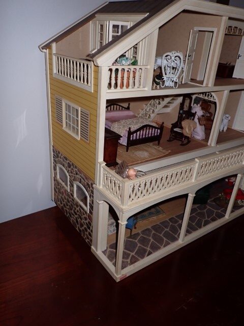 Jeanette Julie Moving Auction - Kitchener | Auctions Ontario | Auctions Ontario | Online Auctions