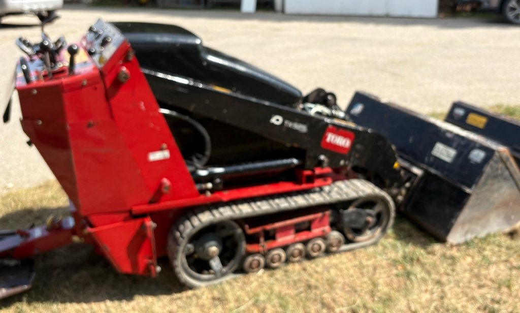 First of Fall Multi Consignor Auction - GuelphAuctions Ontario | Auctions Ontario | Online Auctions