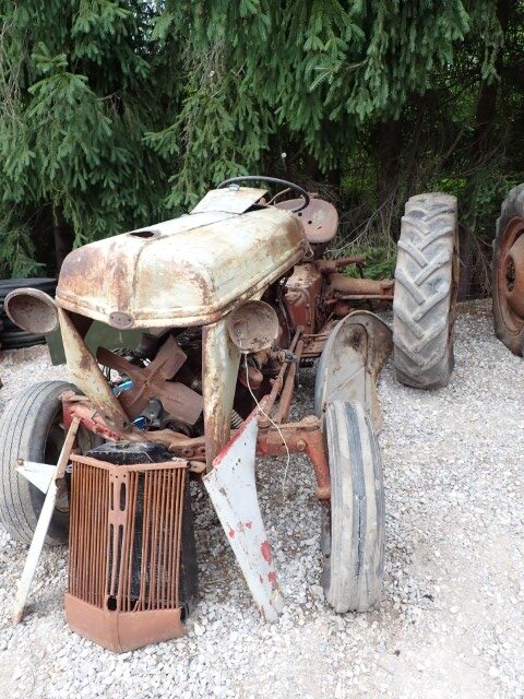 The Estate of Norm Ross McAlpine - Caledon | Auctions Ontario | Auctions Ontario | Online Auctions