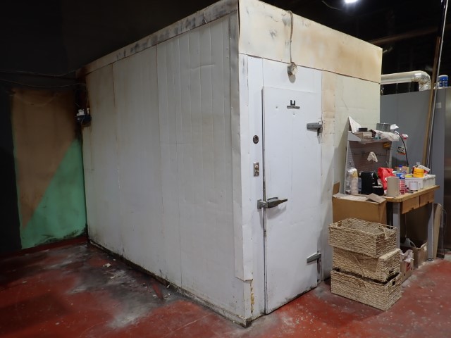 Auctions Ontario | Auctions Ontario | Online Auctions | Silvas Bakery Retirement Auction - Cambridge