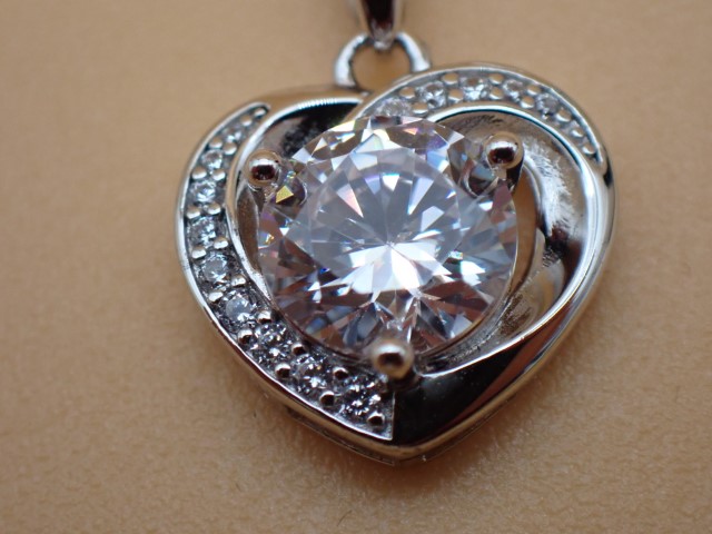 Fabulous Fall Jewellery & Gemstones Auction